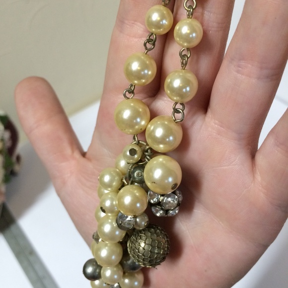 Long Vintage Statement Necklace - Picture 8 of 8